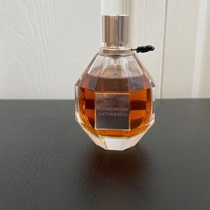 FlowerBomb Viktor Rolf 3.4 fl oz